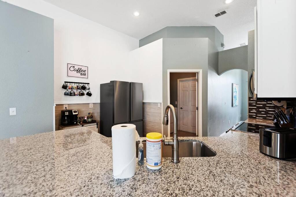Spacious Disney Themed 5Bed Villa! Private Heated Enclosed Pool/Spa/Bbq! Дейвънпорт Екстериор снимка